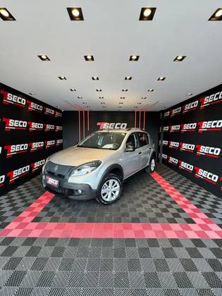 RENAULT SANDERO 1.6 STEPWAY 8V FLEX 4P MANUAL RENAULT SANDERO 1.6 STEPWAY 8V FLEX 4P MANUAL